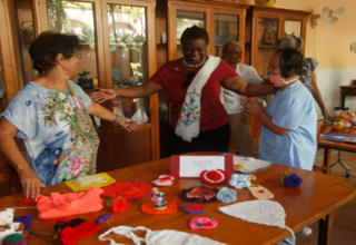 La Dra. Natalia Kanem, Directora Ejecutiva del UNFPA, visita proyectos sociales en Cuba