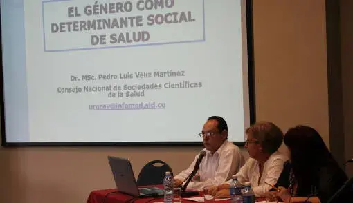 UNFPA participa en debate sobre género y derechos de salud